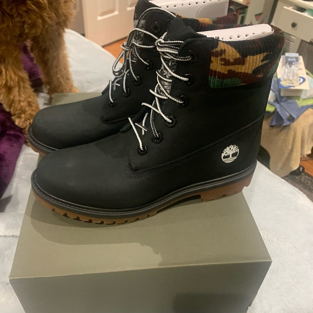 Brand new with box timberland camouflage waterproof boots